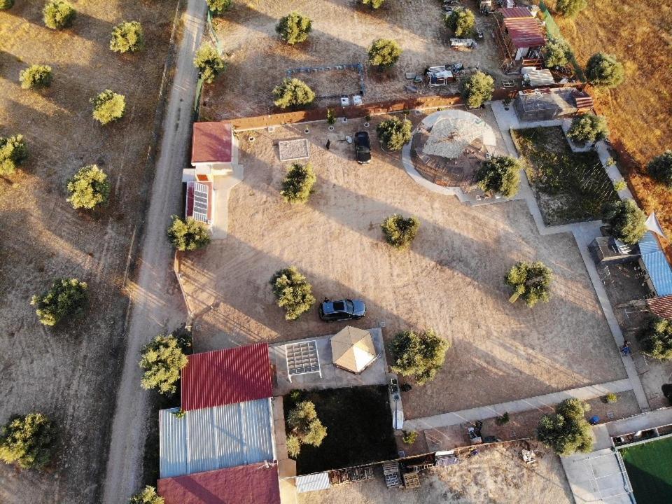 Cuchi Farm Villa Chinchon Bagian luar foto